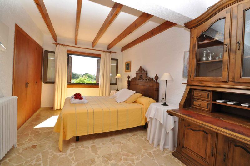 Country houses for Rent in BUGER, MAJORCA, Spain