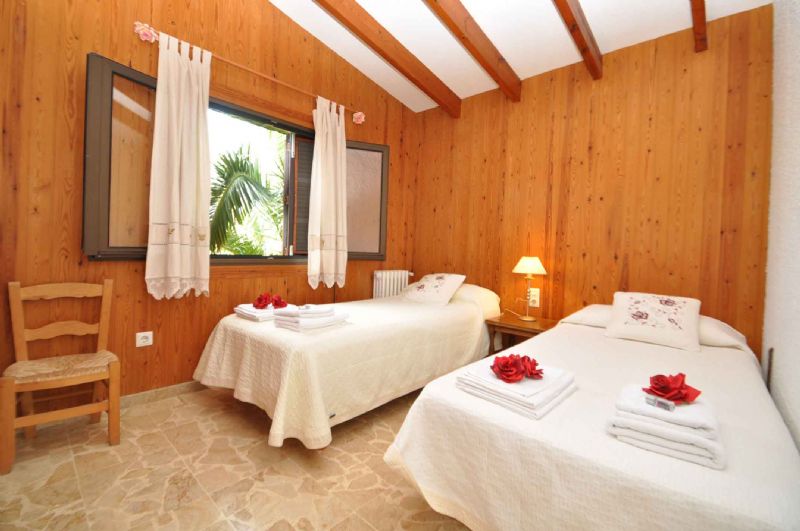 Country houses for Rent in BUGER, MAJORCA, Spain