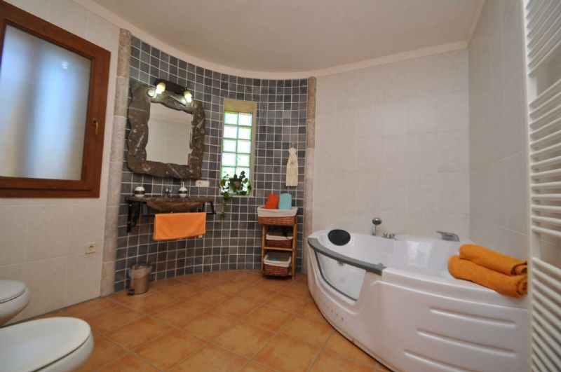 Country houses for Rent in Biniagual, BINISSALEM, MAJORCA, Spain