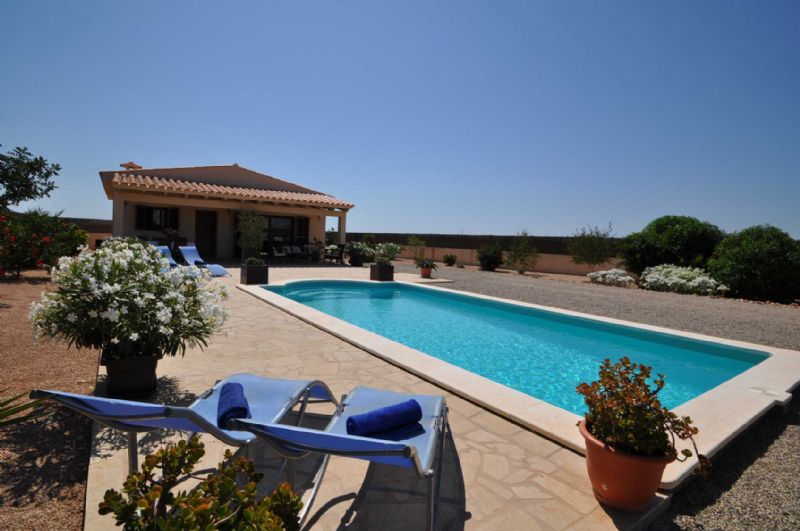 Country houses for Rent in SA POBLA, MAJORCA, Spain