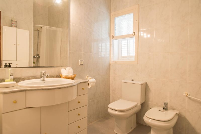 Country houses for Rent in ALCUDIA, MAJORCA, Spain