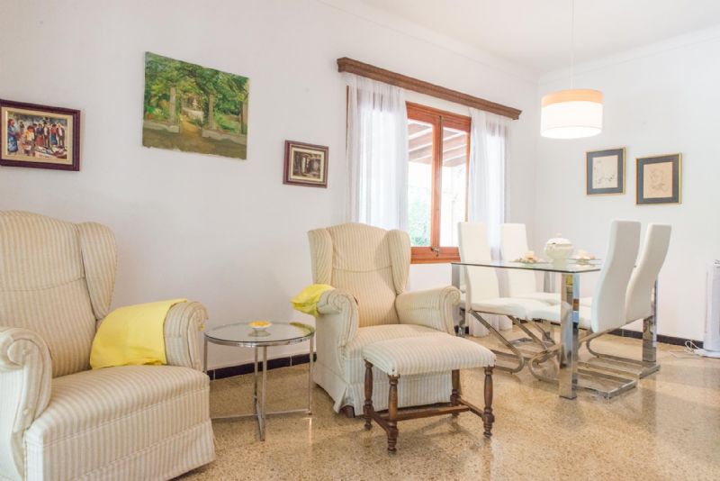 Country houses for Rent in ALCUDIA, MAJORCA, Spain