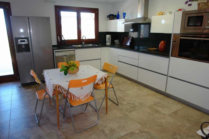 Country houses for Rent in SA POBLA, MAJORCA, Spain