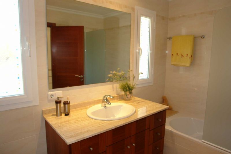 Villas for Rent in PUERTO DE ALCUDIA, ALCUDIA, MAJORCA, Spain