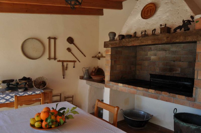 Country houses for Rent in BUGER, MAJORCA, Spain