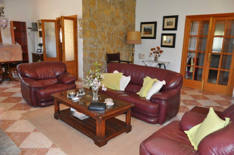 Country houses for Rent in BUGER, MAJORCA, Spain