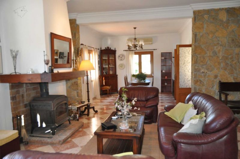 Country houses for Rent in BUGER, MAJORCA, Spain