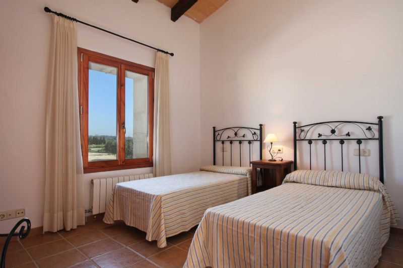 Country houses for Rent in SINEU, MAJORCA, Spain