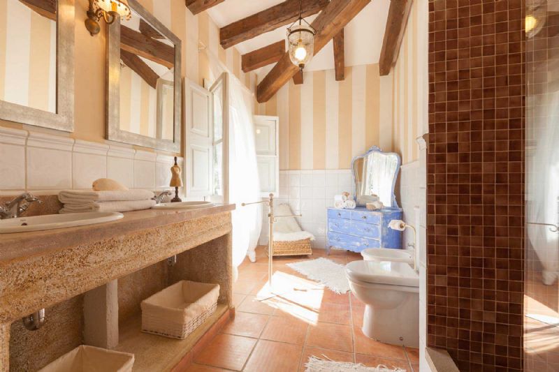 Villas for Rent in MANCOR DE LA VALL, MAJORCA, Spain