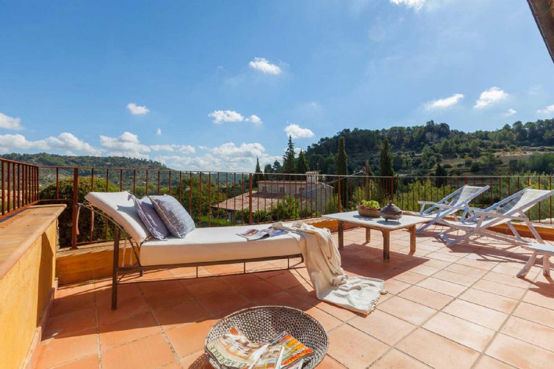 Villas for Rent in MANCOR DE LA VALL, MAJORCA, Spain