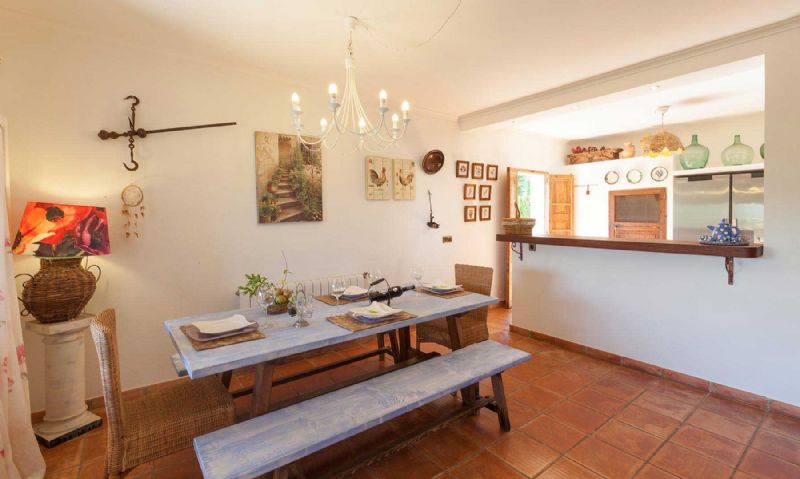 Villas for Rent in MANCOR DE LA VALL, MAJORCA, Spain