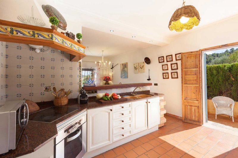 Villas for Rent in MANCOR DE LA VALL, MAJORCA, Spain