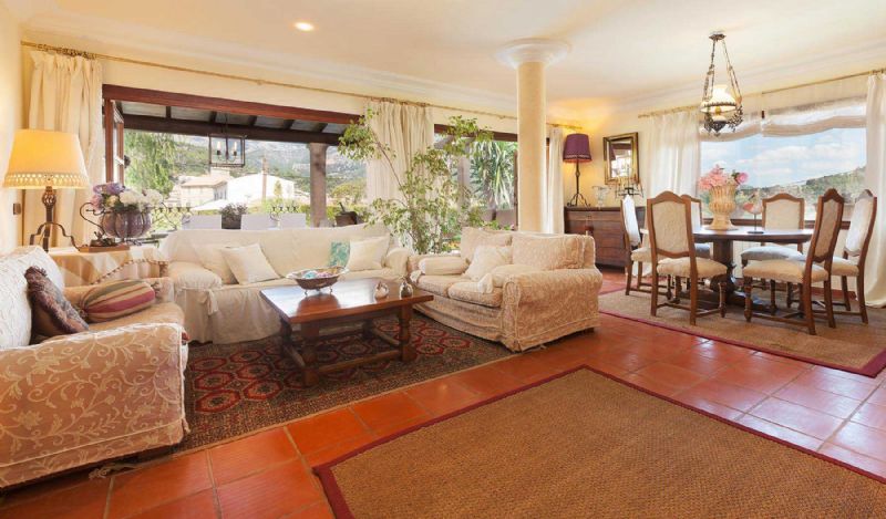 Villas for Rent in MANCOR DE LA VALL, MAJORCA, Spain