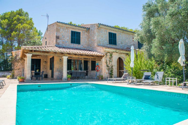 Country houses for Rent in MOSCARI, MAJORCA, Spain