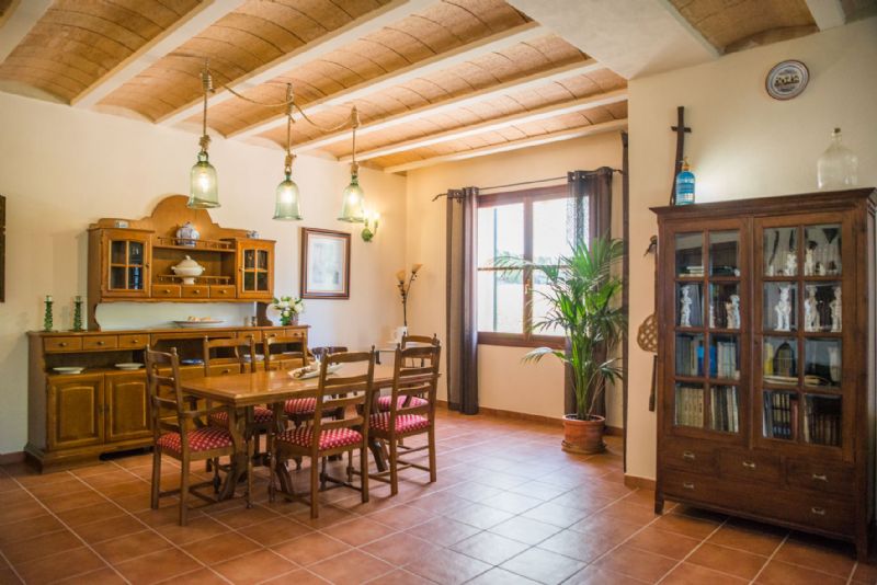 Country houses for Rent in MOSCARI, MAJORCA, Spain