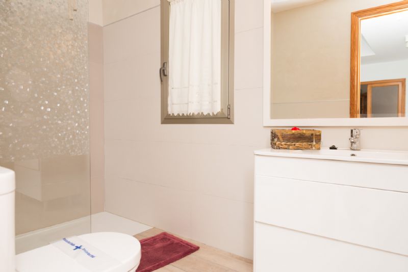 Villas for Rent in Playas de Muro, MURO, MAJORCA, Spain