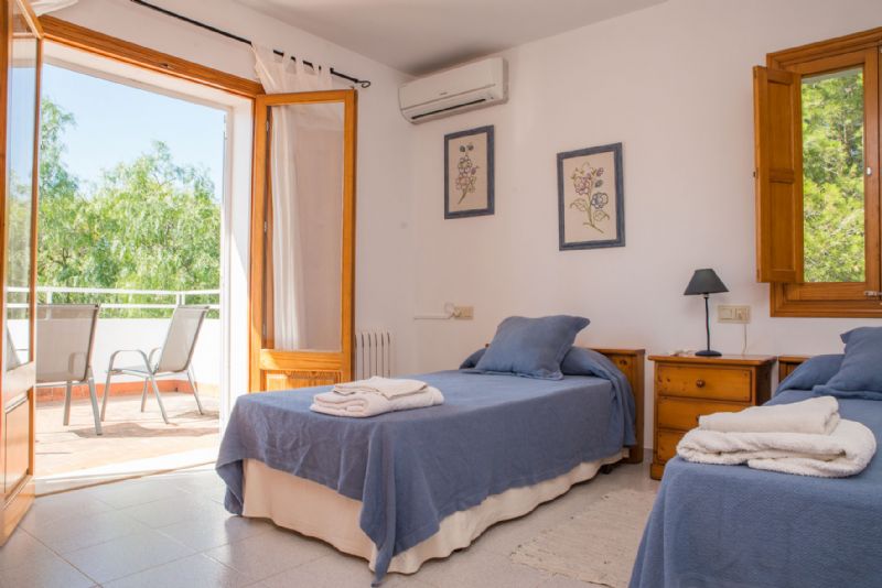 Villas for Rent in Playas de Muro, MURO, MAJORCA, Spain