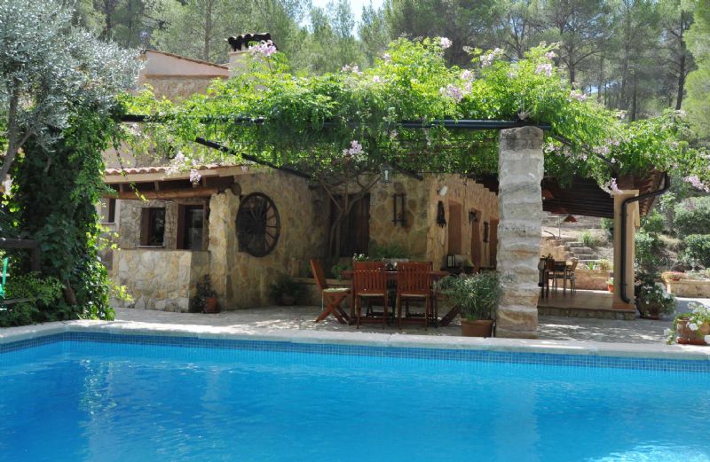 Country houses for Rent in ANDRATX, MAJORCA, Spain