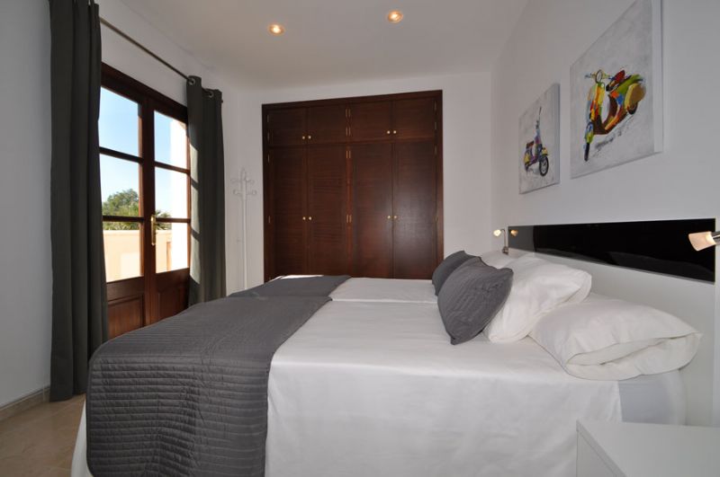 Villas for Rent in Sa Coma, SANT LLORENS, MAJORCA, Spain