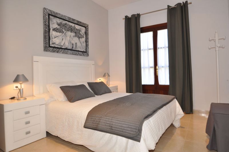 Villas for Rent in Sa Coma, SANT LLORENS, MAJORCA, Spain