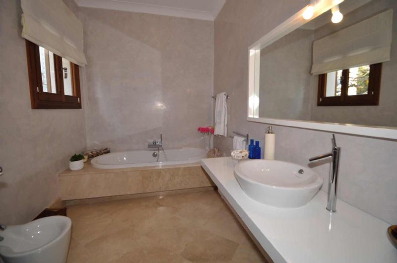 Villas for Rent in Porto Cristo, MANACOR, MAJORCA, Spain