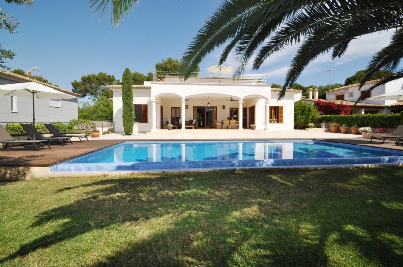Villas for Rent in Porto Cristo, MANACOR, MAJORCA, Spain
