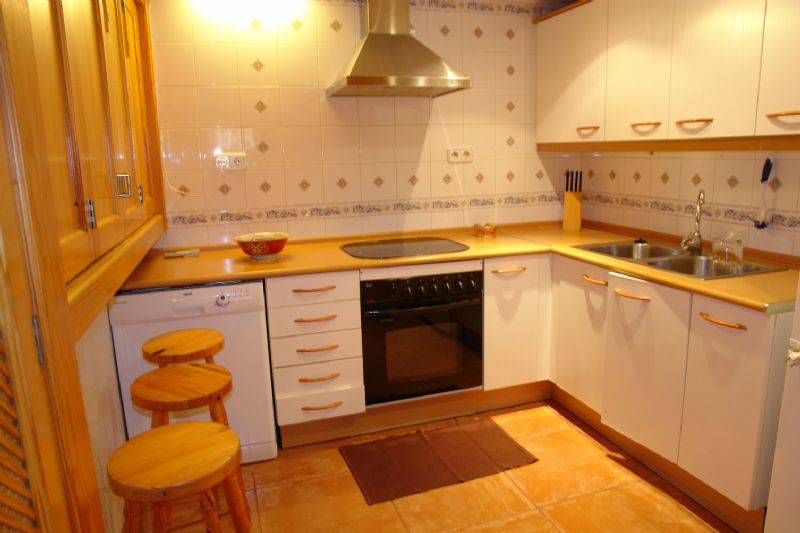 Apartments/Flats for Rent in PUERTO DE ALCUDIA, ALCUDIA, MAJORCA, Spain