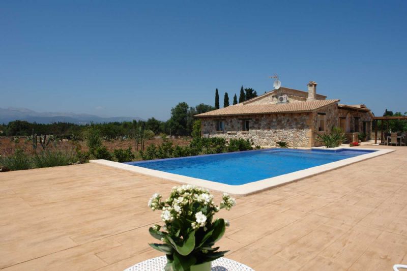 Country houses for Rent in MURO, MAJORCA, Spain