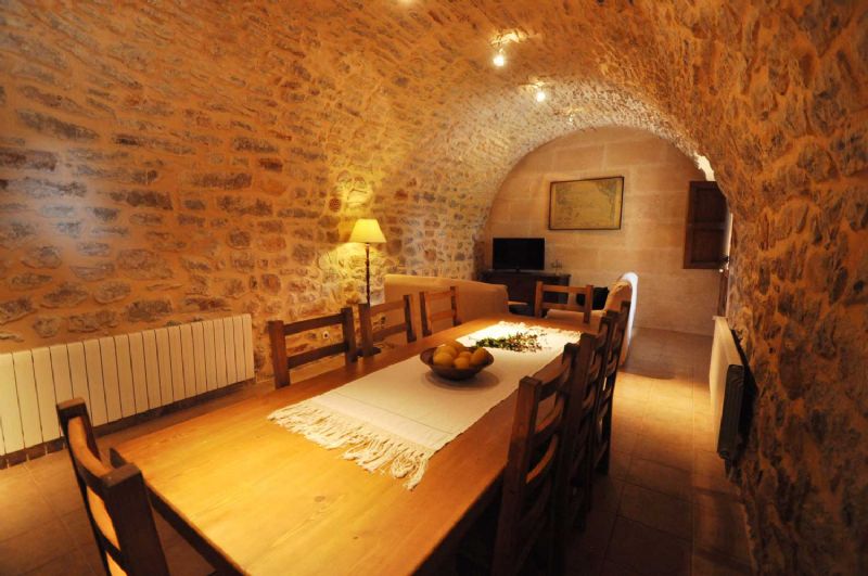 Country houses for Rent in SON SERVERA, MAJORCA, Spain
