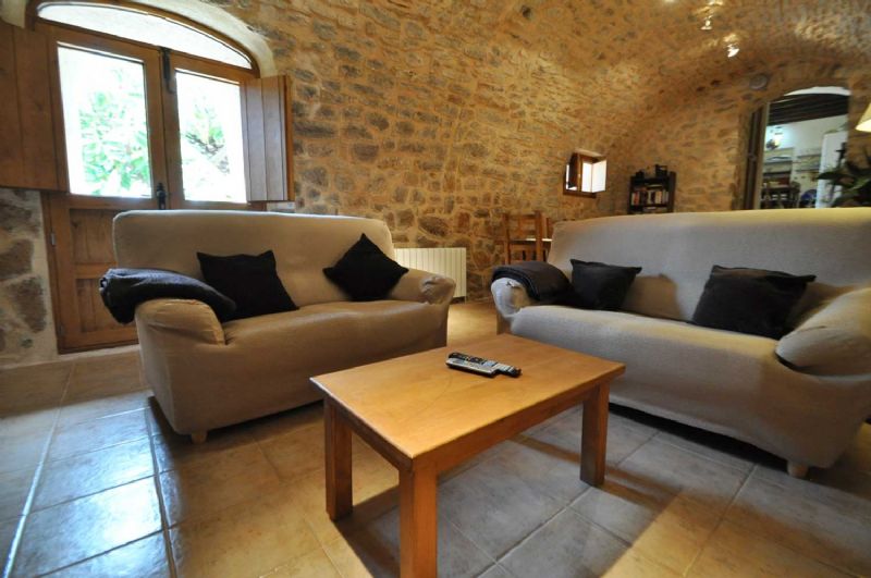 Country houses for Rent in SON SERVERA, MAJORCA, Spain