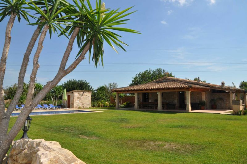 Country houses for Rent in POLLENSA, MAJORCA, Spain