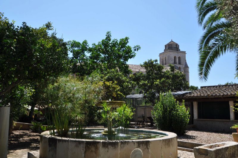 Townhouses for Rent in MURO, MAJORCA, Spain