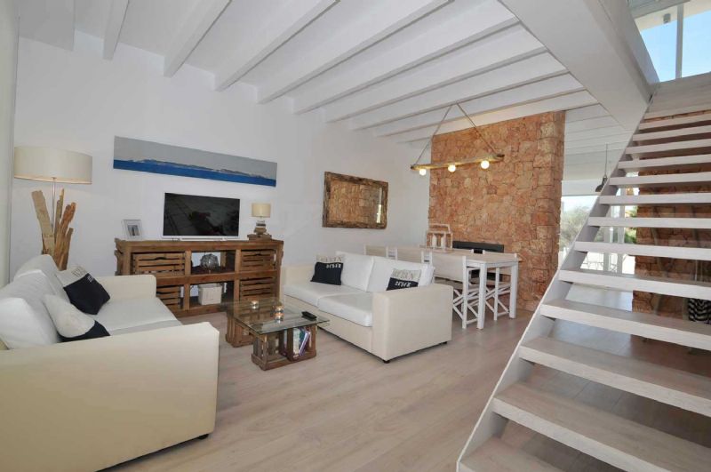 Villas for Rent in Sa R�pita, CAMPOS, MAJORCA, Spain