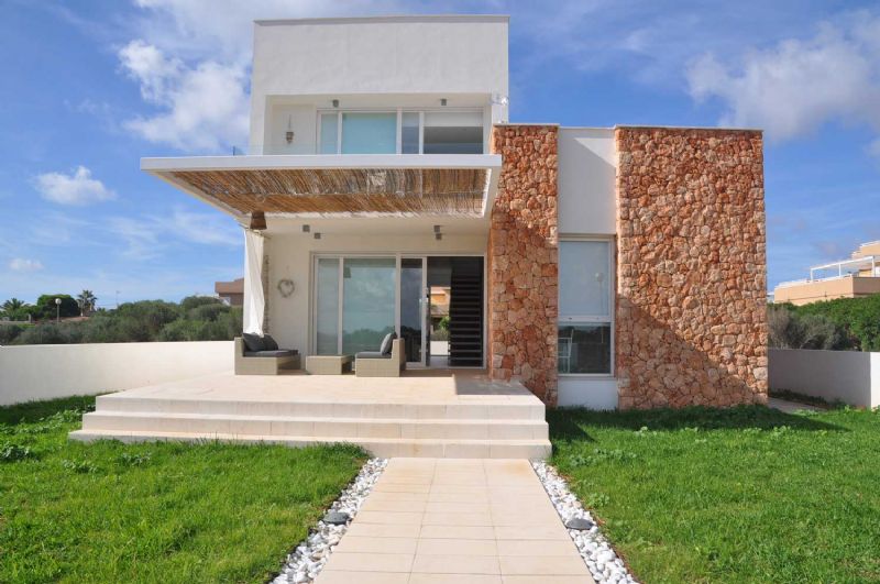 Villas for Rent in Sa R�pita, CAMPOS, MAJORCA, Spain