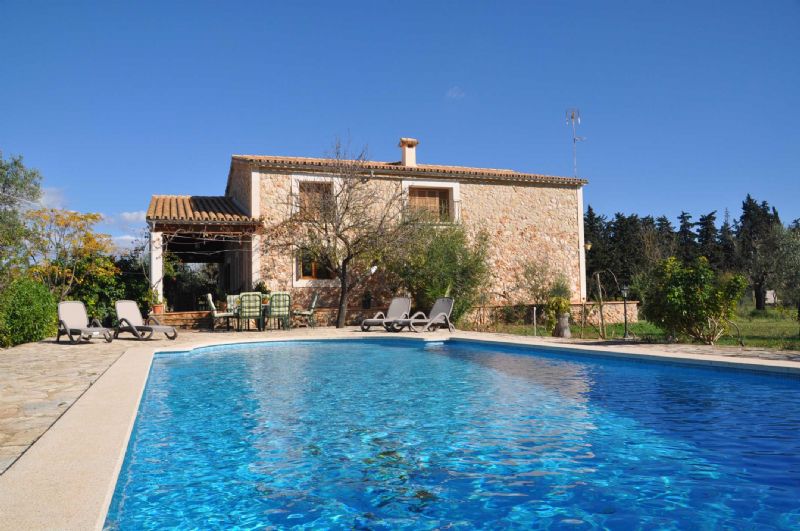 Country houses for Rent in BUGER, MAJORCA, Spain