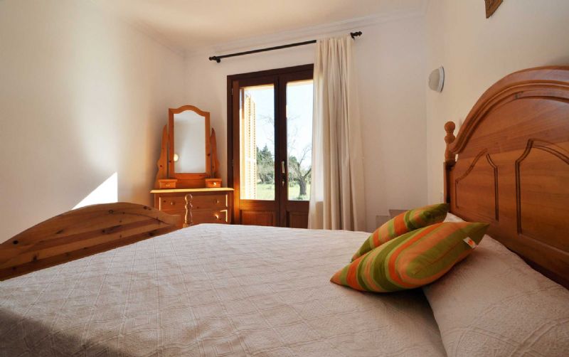 Country houses for Rent in BUGER, MAJORCA, Spain