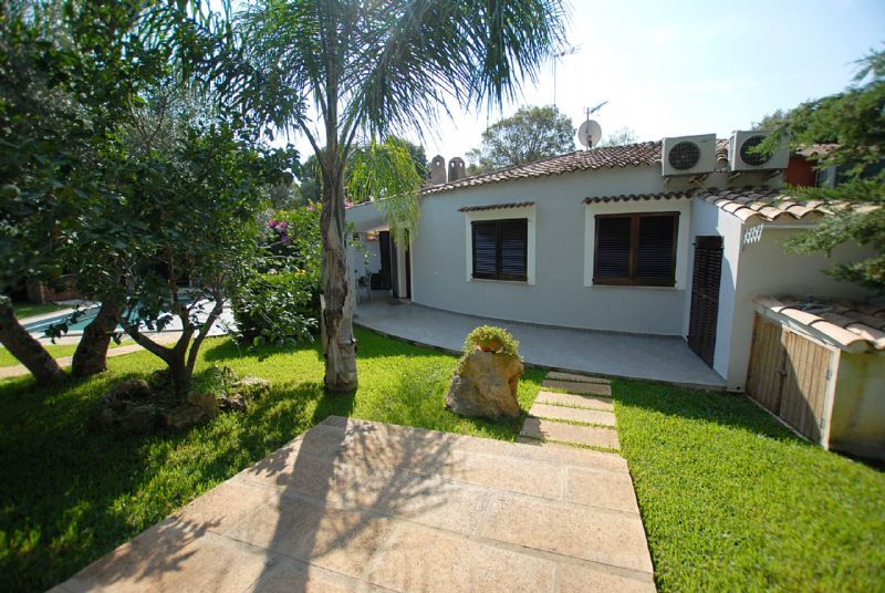 Villas for Rent in Crestatx - Son Toni, SA POBLA, MAJORCA, Spain