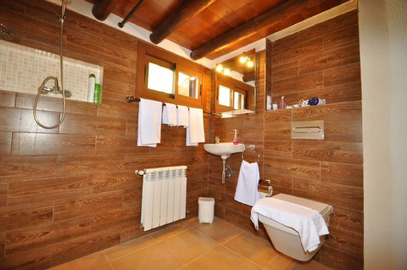 Country houses for Rent in ALCUDIA, MAJORCA, Spain