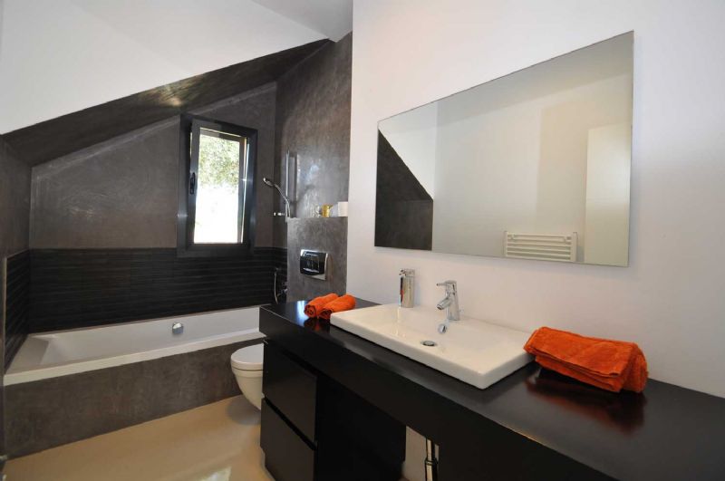 Country houses for Rent in Costa de los Pinos, SON SERVERA, MAJORCA, Spain