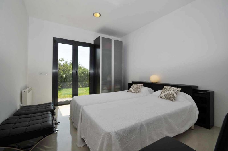 Country houses for Rent in Costa de los Pinos, SON SERVERA, MAJORCA, Spain