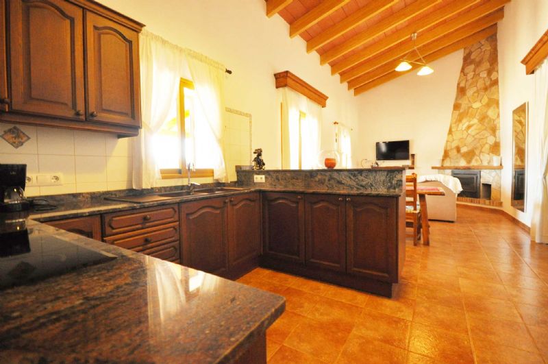Country houses for Rent in SENCELLES, MAJORCA, Spain