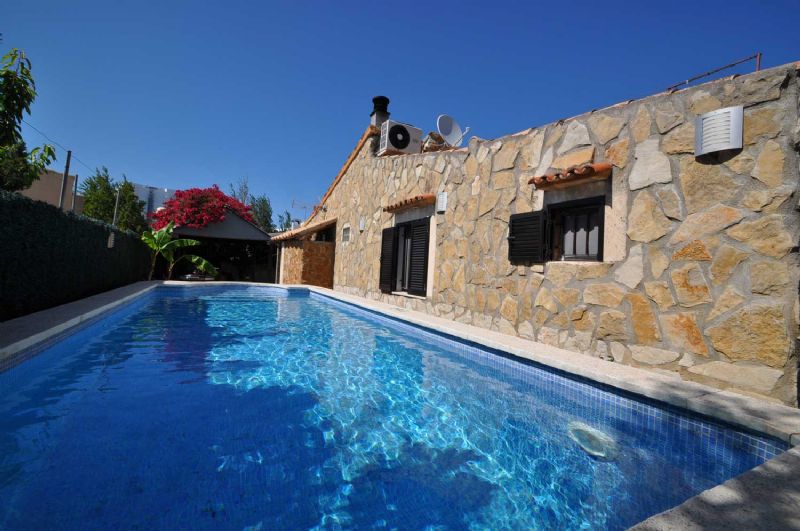 Villas for Rent in PUERTO DE ALCUDIA, ALCUDIA, MAJORCA, Spain