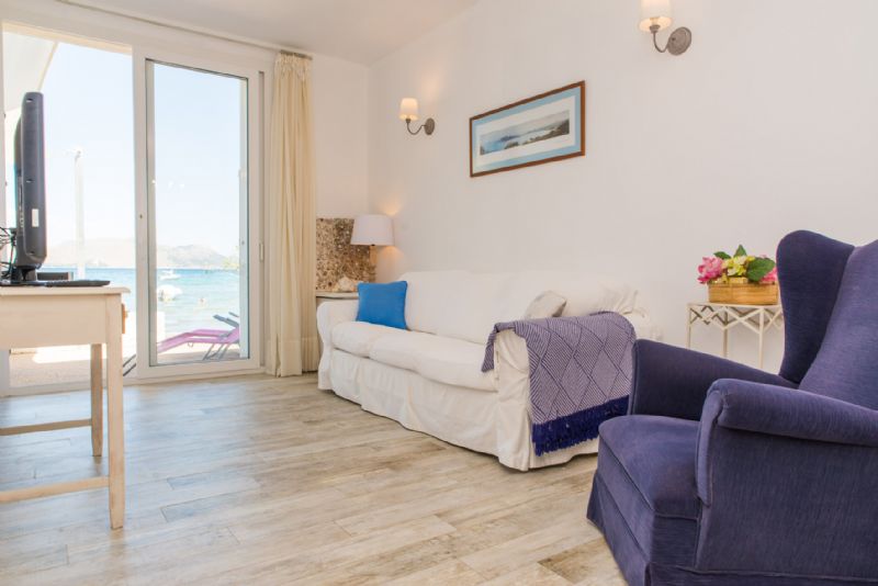 Villas for Rent in ALCUDIA, MAJORCA, Spain