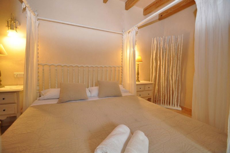 Country houses for Rent in FELANITX, MAJORCA, Spain