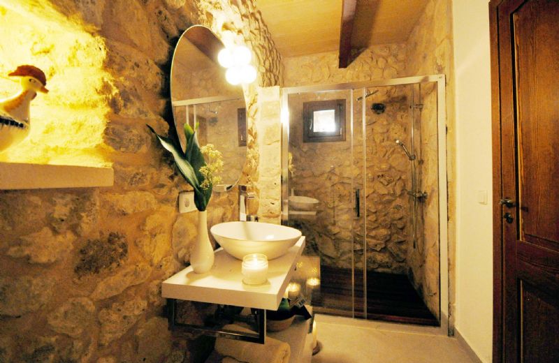 Country houses for Rent in LLORET DE VISTALEGRE, MAJORCA, Spain