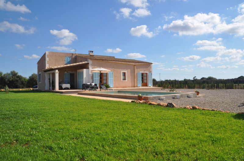Country houses for Rent in FELANITX, MAJORCA, Spain