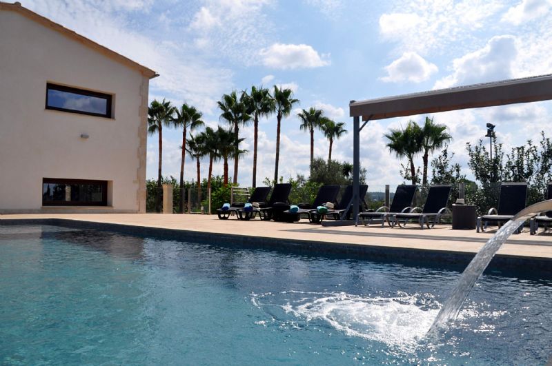 Country houses for Rent in MURO, MAJORCA, Spain