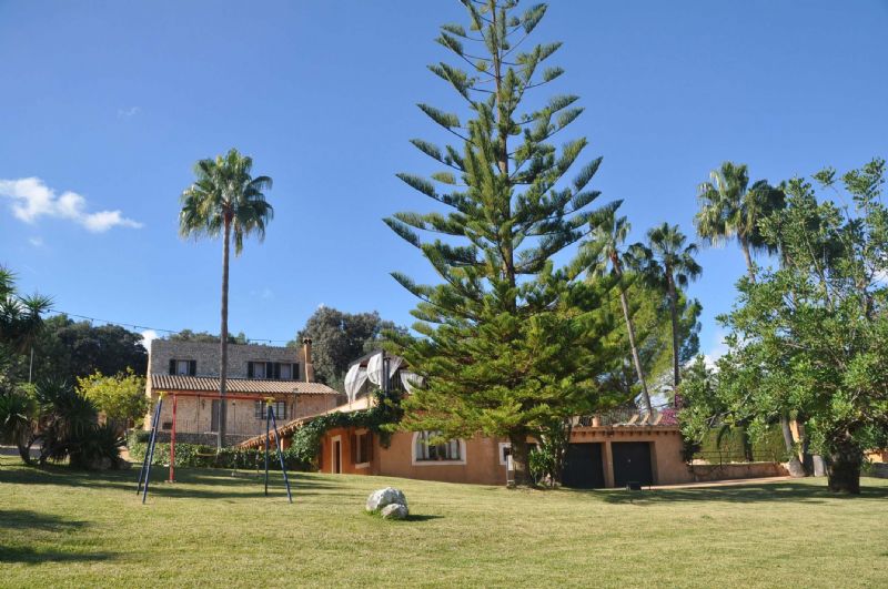 Country houses for Rent in CAMPANET, MAJORCA, Spain