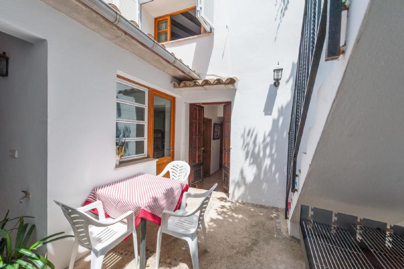 Townhouses for Rent in ALCUDIA, MAJORCA, Spain