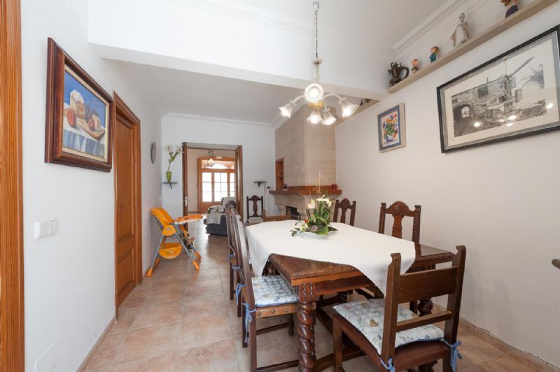 Townhouses for Rent in ALCUDIA, MAJORCA, Spain